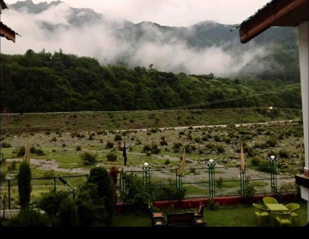 Sojourn Cottages Pahalgām Buitenkant foto